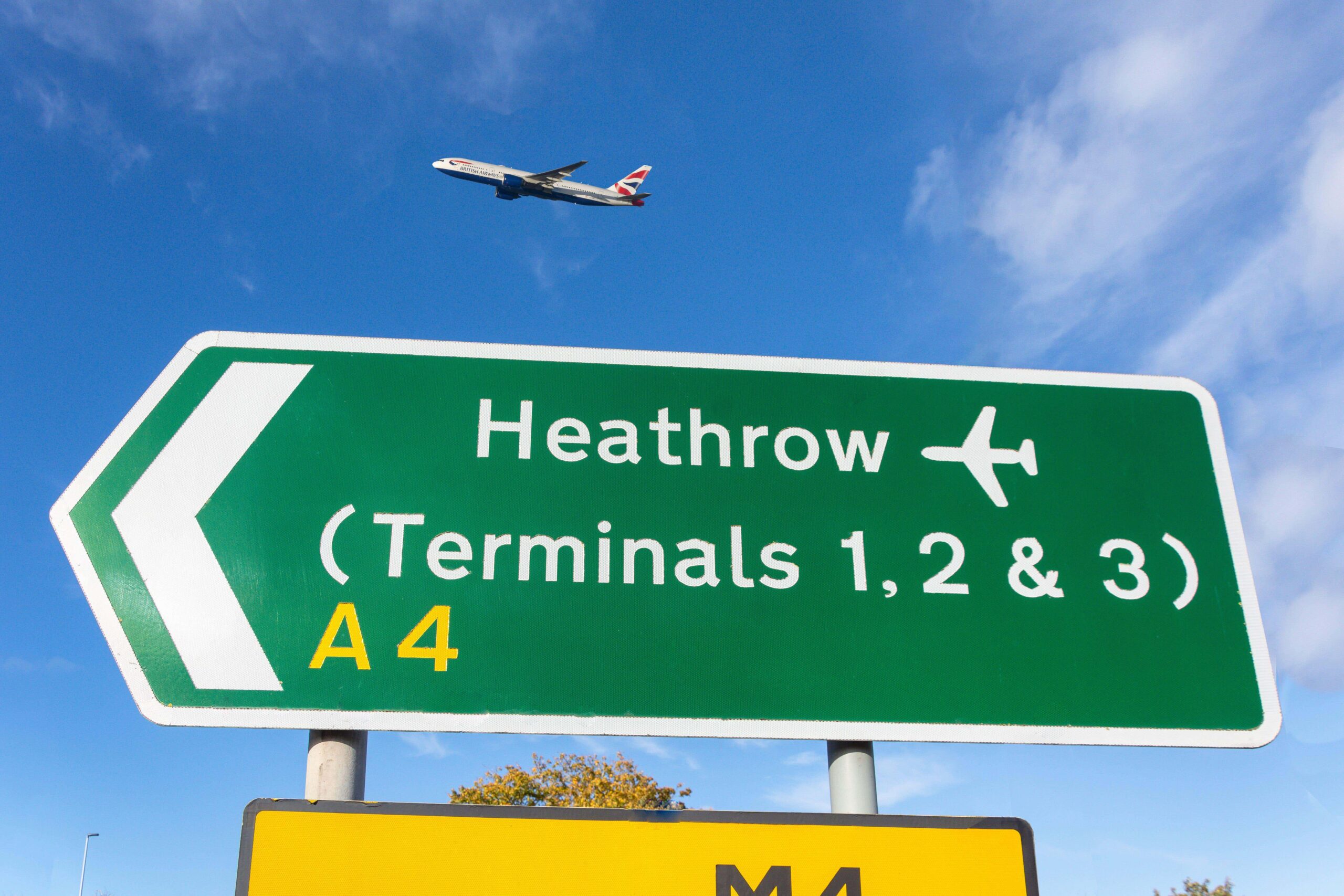 Royaume-Uni : la panne NATS continue de perturber Heathrow, 177 vols déjà annulés mercredi