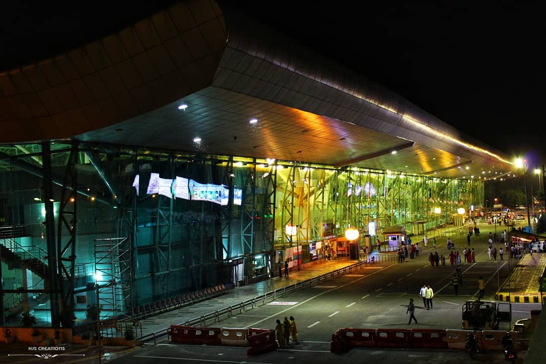 Inde : des drones près de l’aéroport d’Amritsar forcent la suspension des vols et sept déroutements