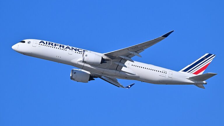 Airbus A350-900 d’Air France au décollage de Boston en juillet 2026
