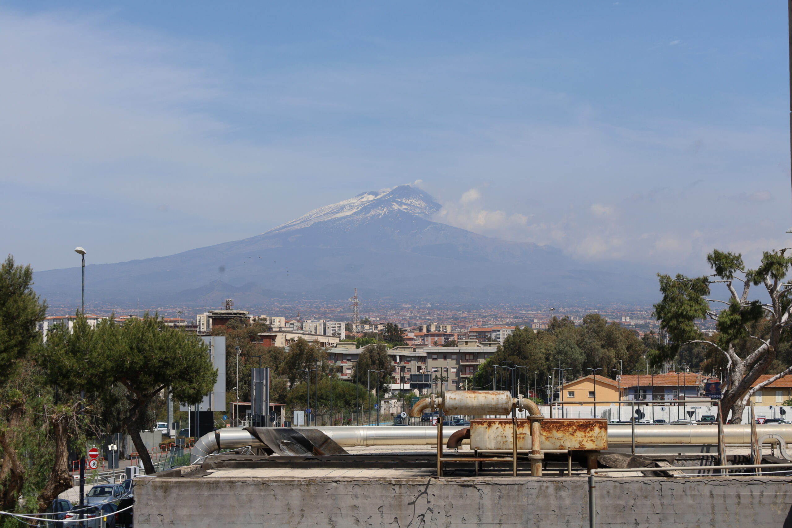 Catane : la fermeture de l’aéroport prolongée jusqu’à 22 h mardi à cause des cendres de l’Etna