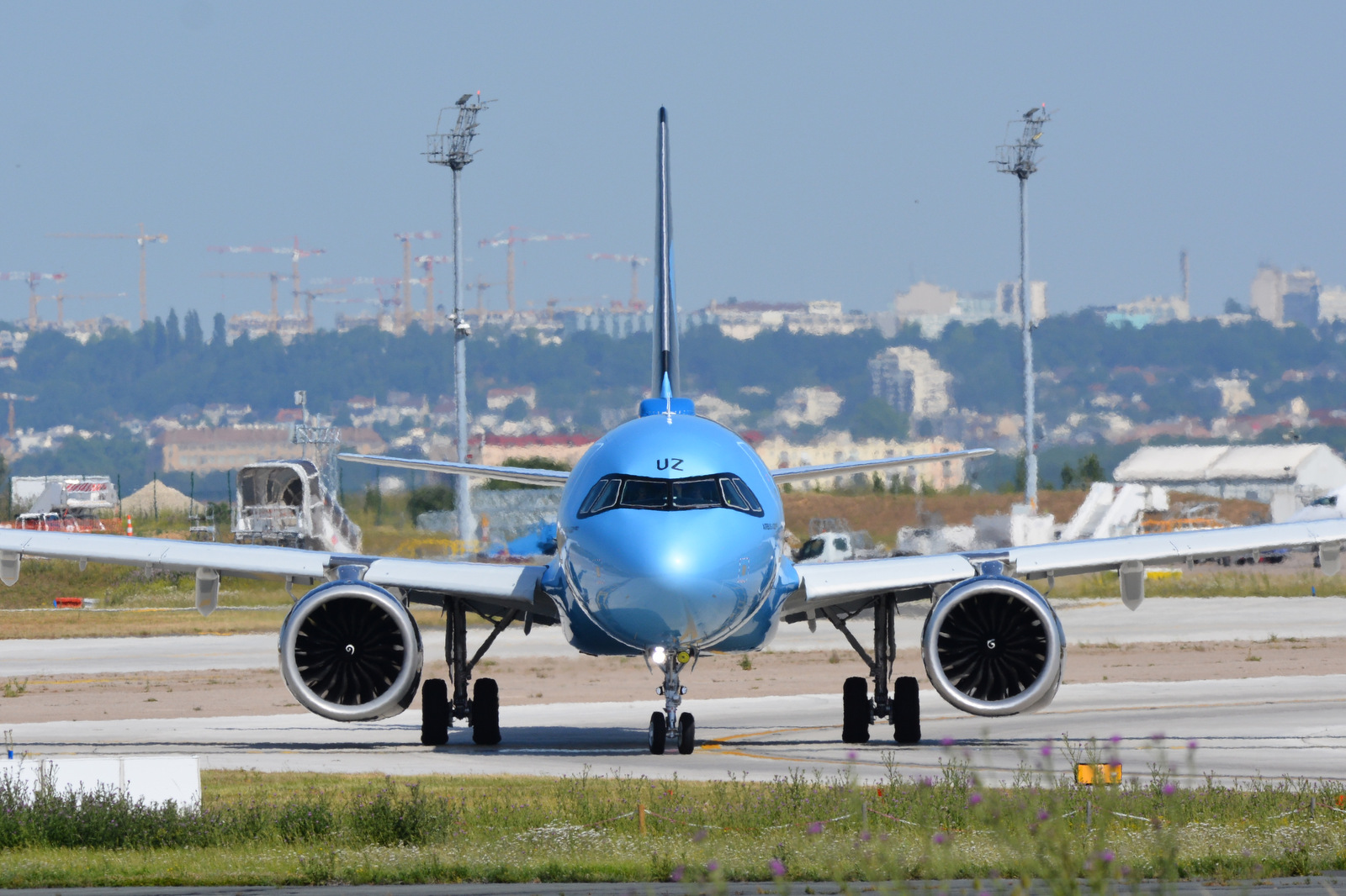 Airbus A321neo de La Compagnie à Paris-Orly