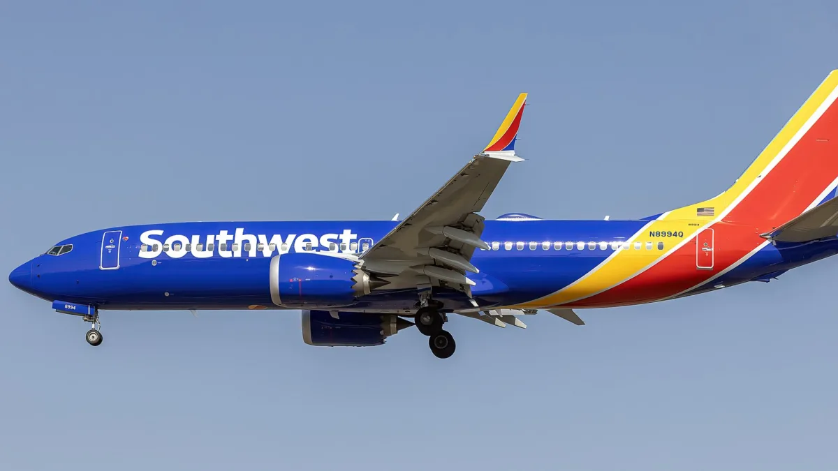 Southwest Airlines: is the model that made it different disappearing?