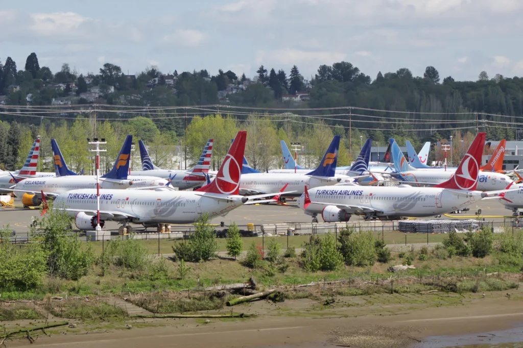 Boeing 737 MAX immobilisés près de Boeing Field à Seattle en avril 2019, image d’archives illustrant Boeing.