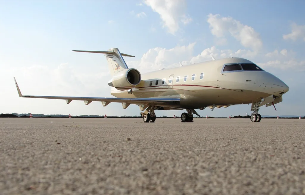 Bombardier Challenger 604, archive photograph of same family, not incident aircraft