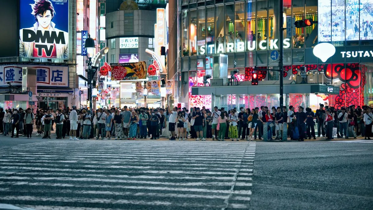 Shibuya Crossing de nuit à Tokyo